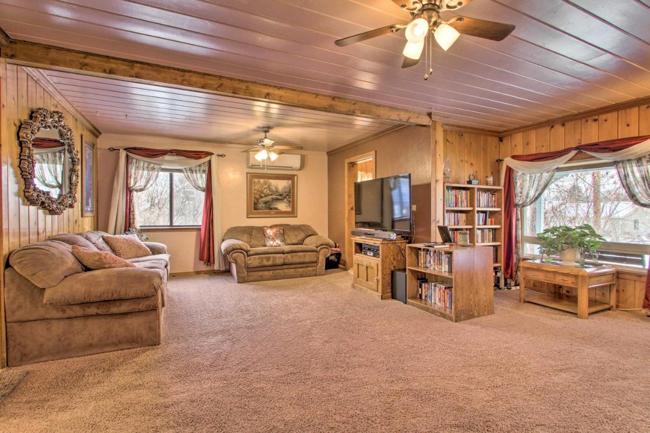 Cozy Home With Hot Tub Half Mi To Salmon River! Dış mekan fotoğraf