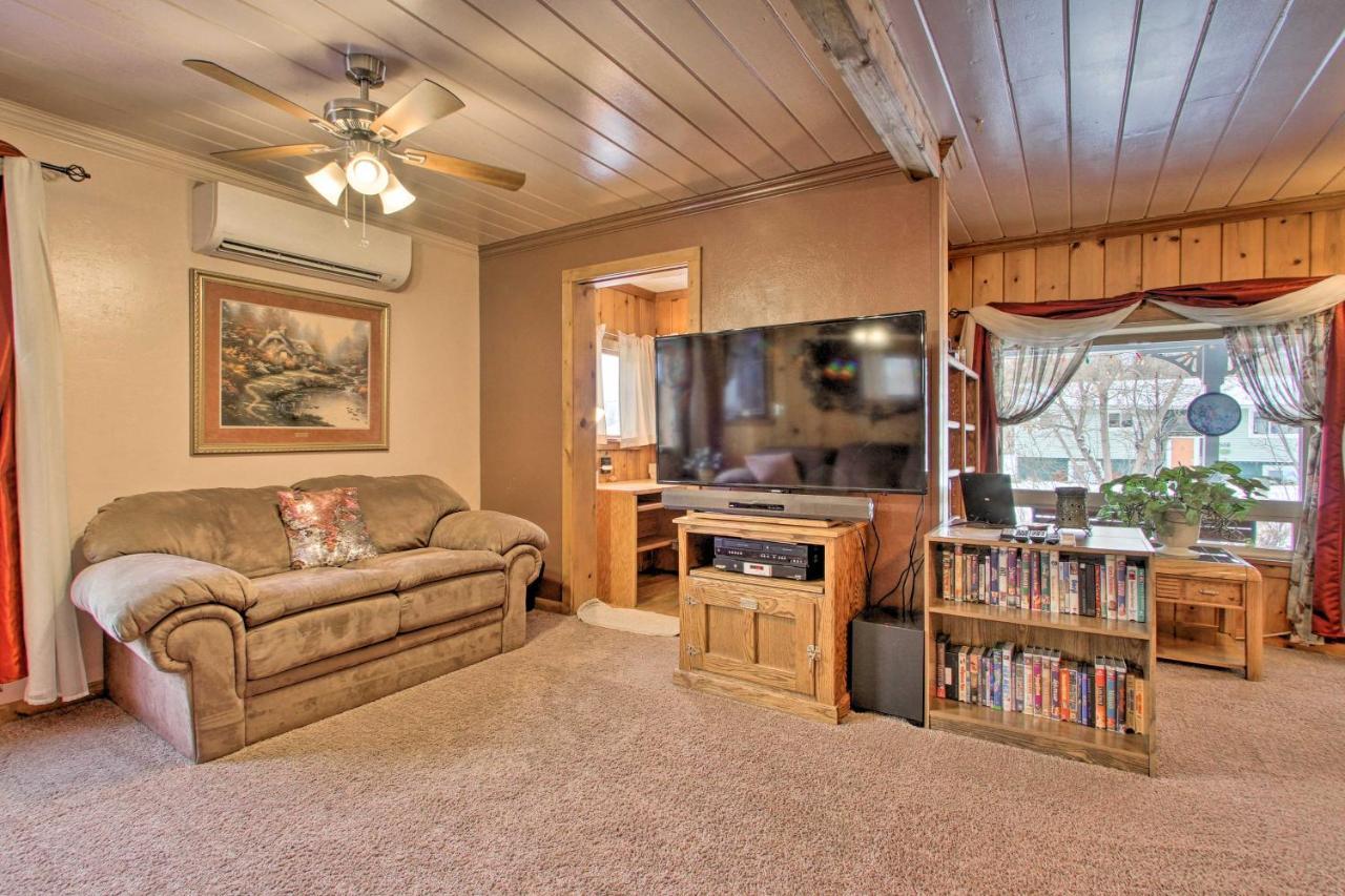 Cozy Home With Hot Tub Half Mi To Salmon River! Dış mekan fotoğraf