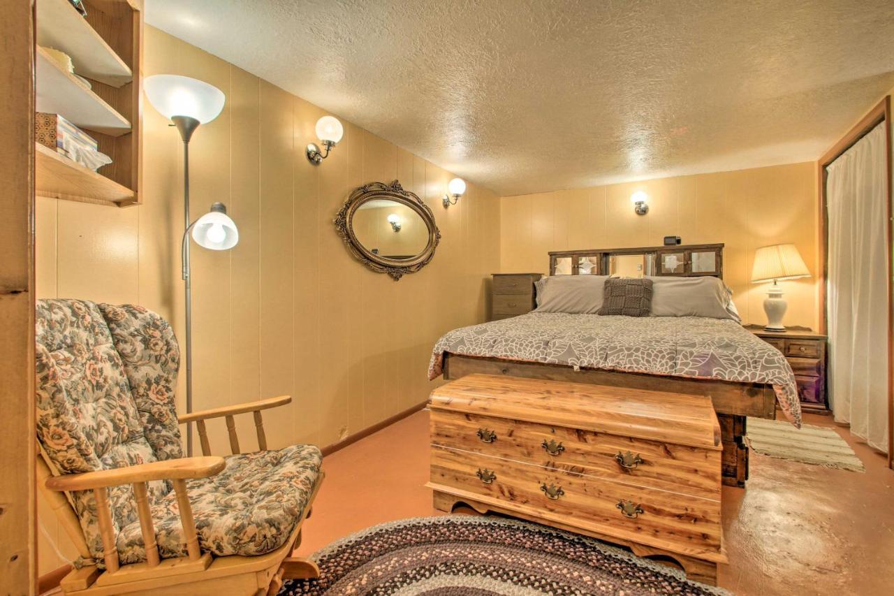 Cozy Home With Hot Tub Half Mi To Salmon River! Dış mekan fotoğraf