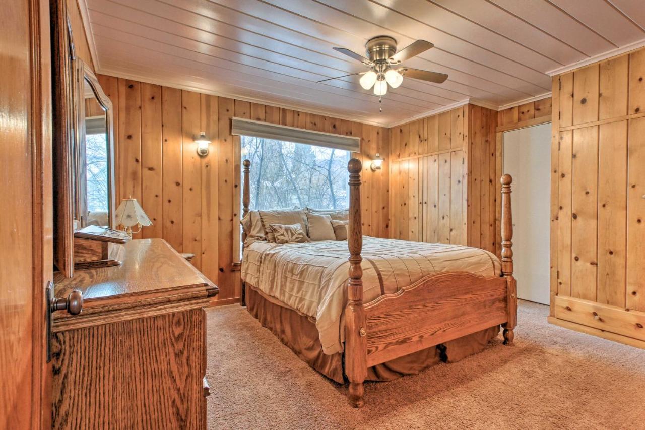 Cozy Home With Hot Tub Half Mi To Salmon River! Dış mekan fotoğraf